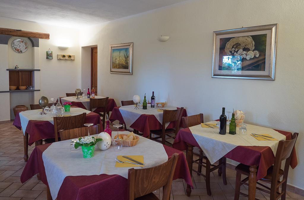 B&B Corte Degli Struzzi Pescia Romana Exteriér fotografie